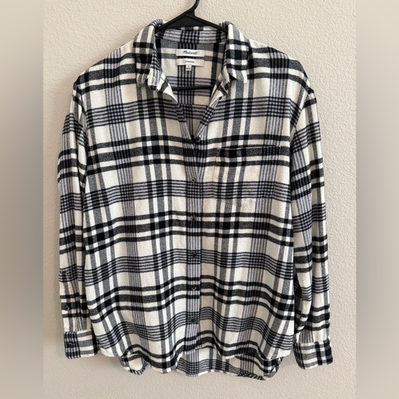 Madewell Tops - Madewell Plaid Button-Up Shirt